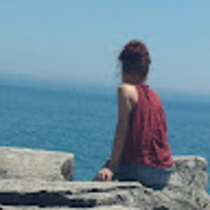 Meet your Posher, Alicia